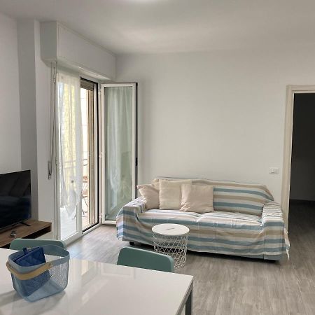 Апартаменты La Perla Marina Арма-ди-Таджа Экстерьер фото