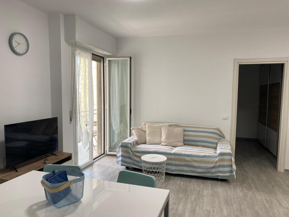 Апартаменты La Perla Marina Арма-ди-Таджа Экстерьер фото
